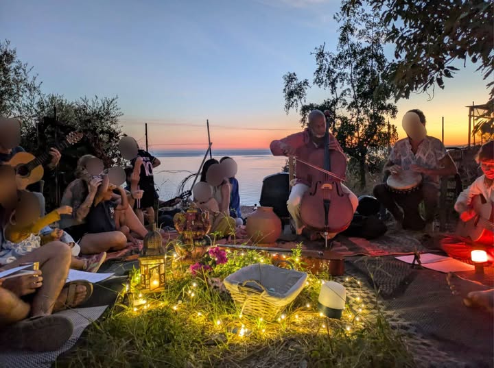 Finca Samudra Song Circle